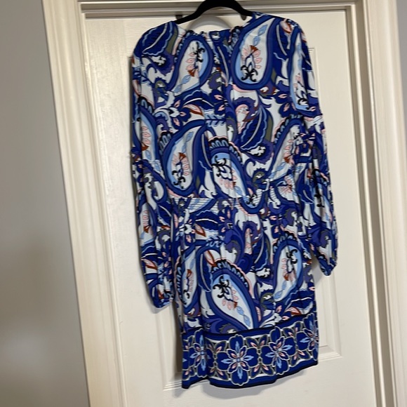 Crown & Ivy Dress -long sleeve - Picture 6 of 6